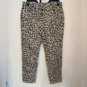 Chico's Leopard Print So Slimming Girlfriend Slim Ankle Pants Women’s Size 12R